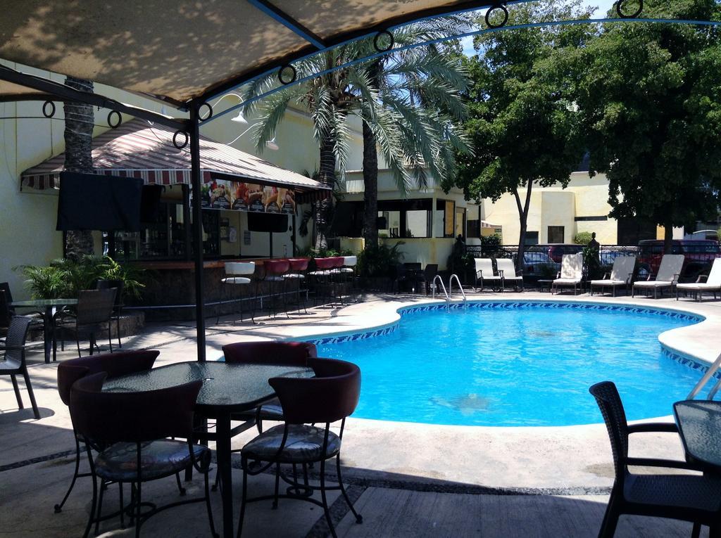Hotel San Sebastian Hermosillo Exterior foto